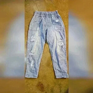 Easel High Rise Elastic Pocket Distressed Jeans Small